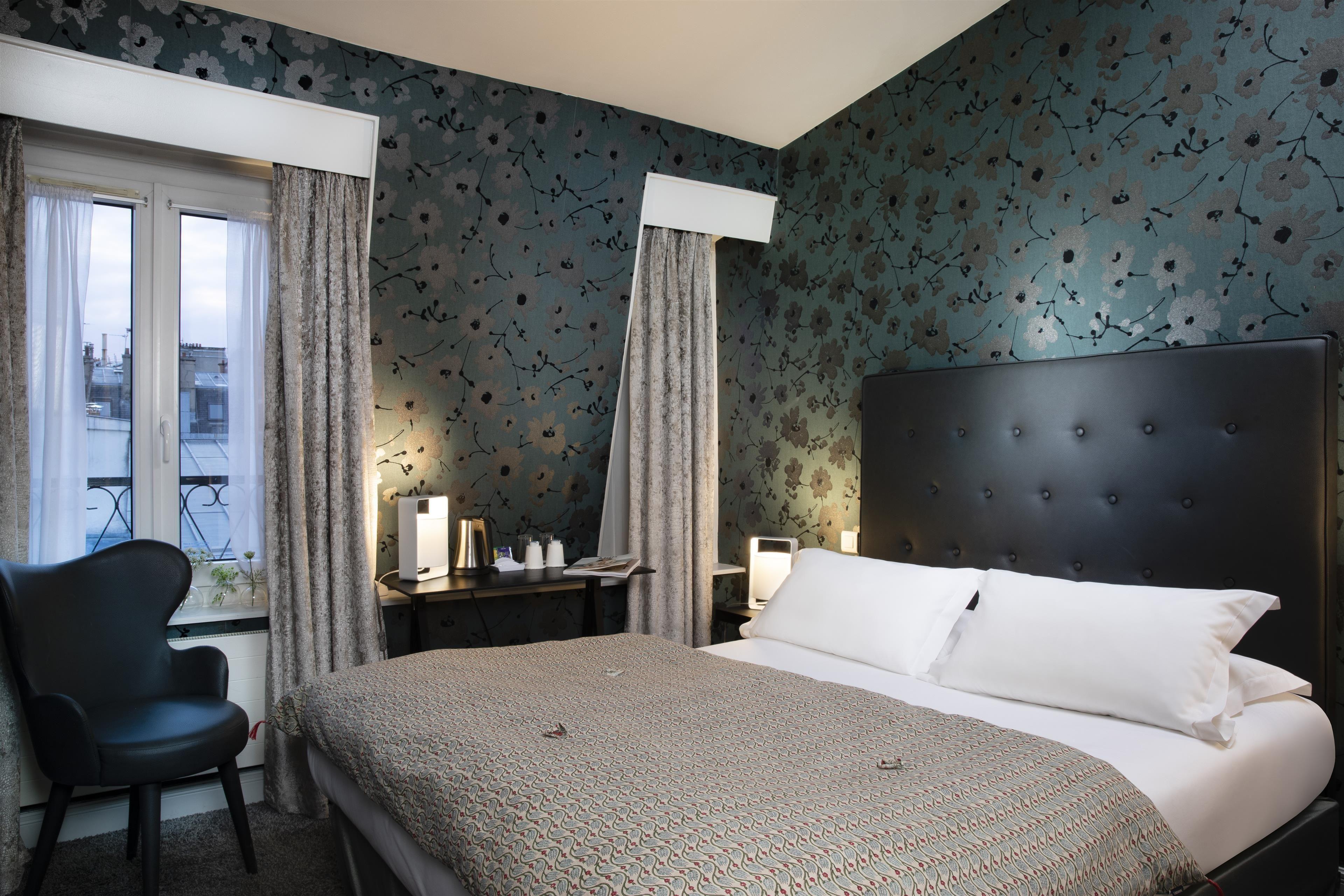 Hotel Plaza Etoile Paris