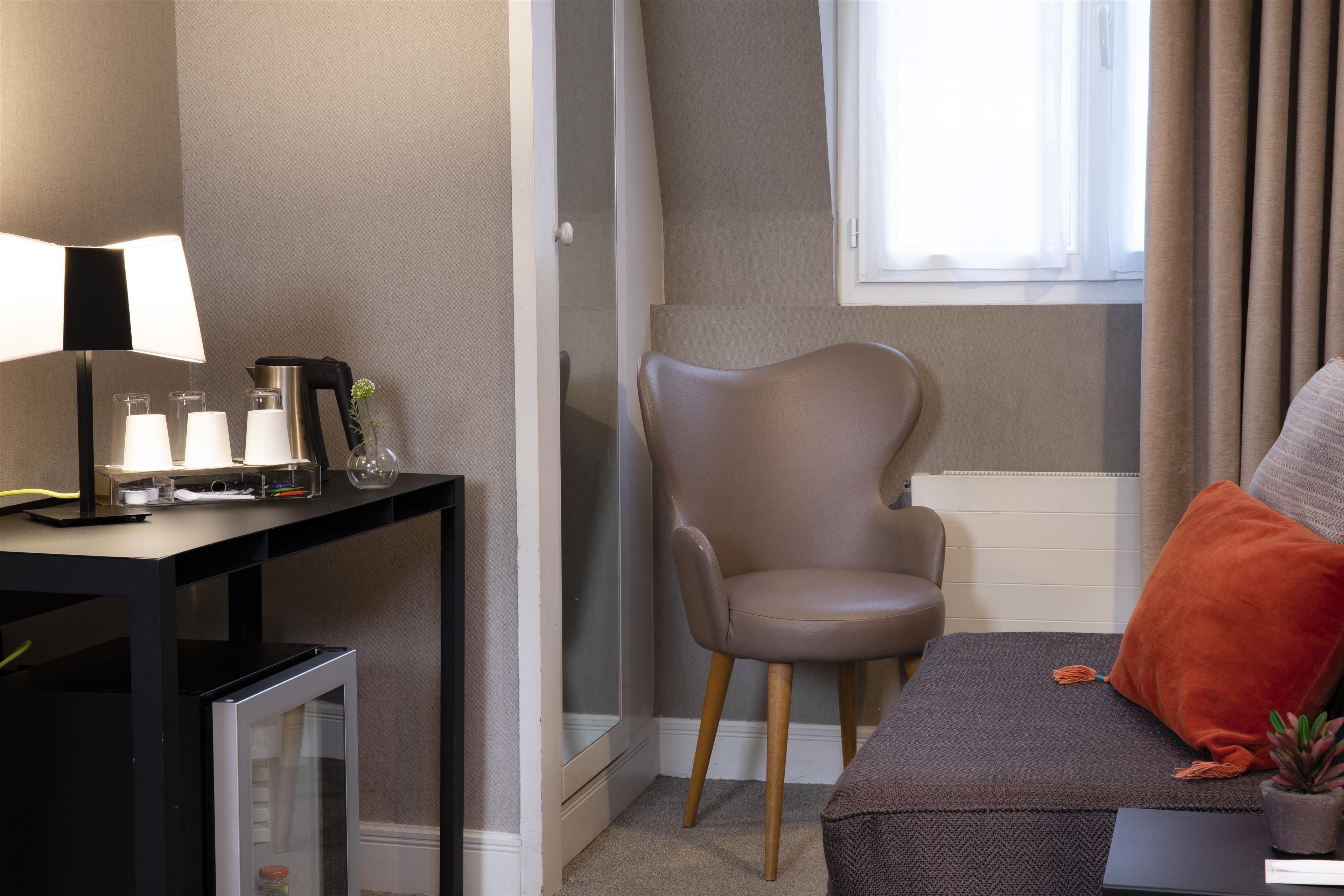 Plaza étoile 3* Parigi