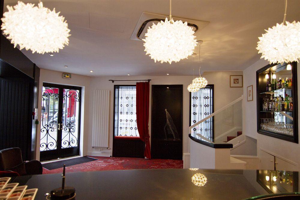 Plaza étoile Parigi