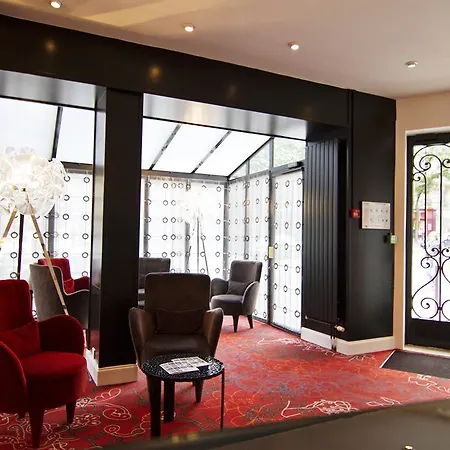 Plaza étoile Hotel 3*